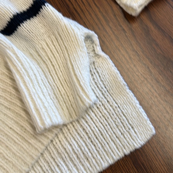 C & C striped sweater in L - Picture 4 of 5